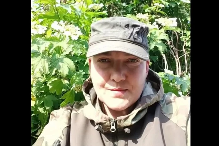 Ексдепутатка Савченко біля калини розповіла, що жива