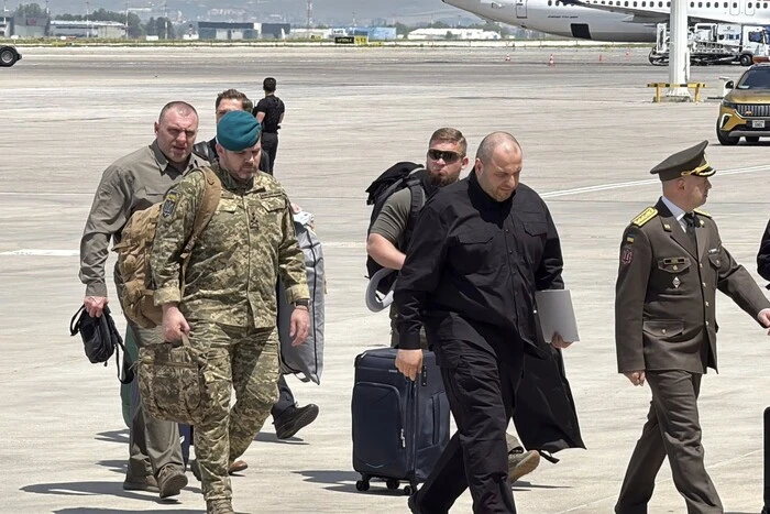 Russian propagandists in Istanbul tried to break through to Umierov