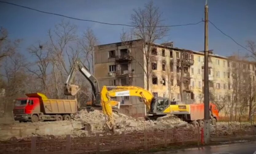 Оновлена дата окупації Маріуполя