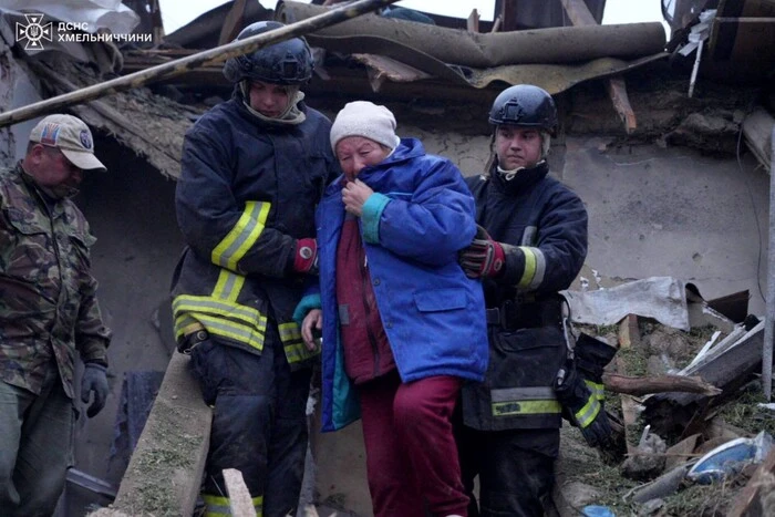Rescuers Showed the Consequences of the Night Attack on Khmelnytskyi Region (photo)