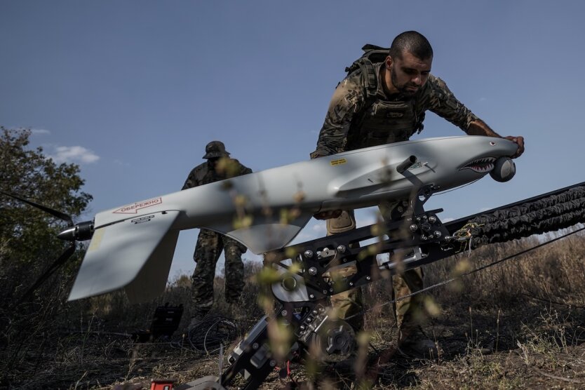 Ukrainische Drohnen – ein neues Kopfzerbrechen für Moskau: wie Drohnen Russland paralysieren