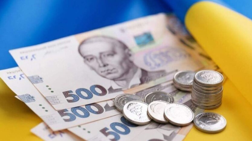 Гривна может приятно удивить: когда украинцы заметят разницу в обменниках