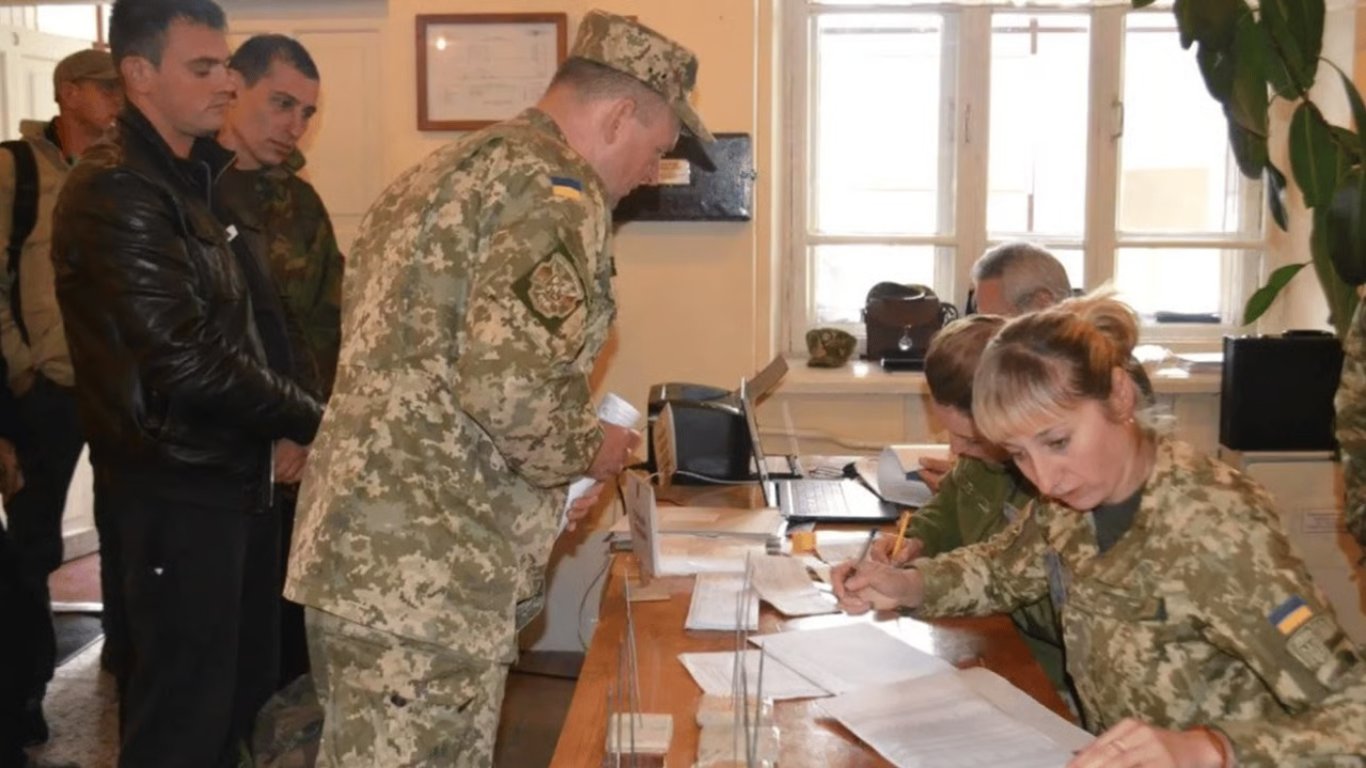 Militar nazwany procent fałszywych skandali z TCK