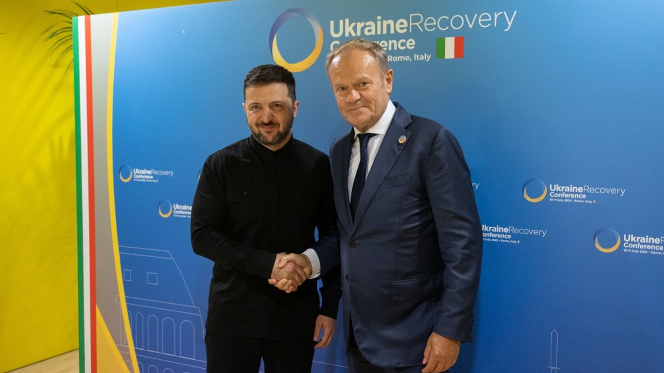 Зеленский обговорив з Туском виробництво зброї і посилення ППО