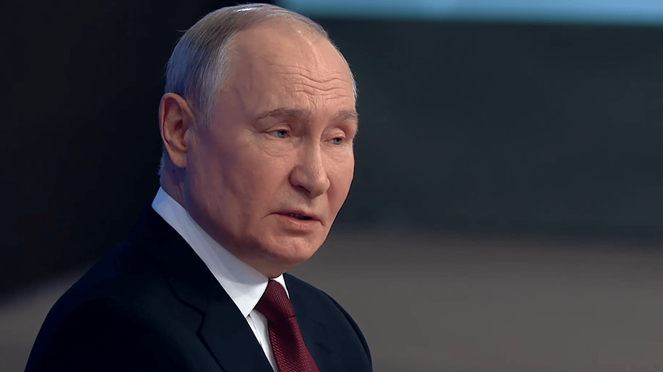 Putin chce wprowadzić cyfrową niewolę dla cudzoziemców