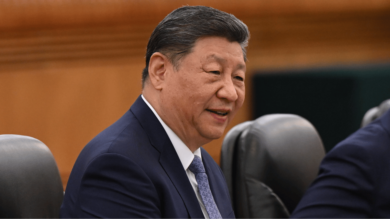Xi Jinping plans to organize a meeting with Trump and Putin
