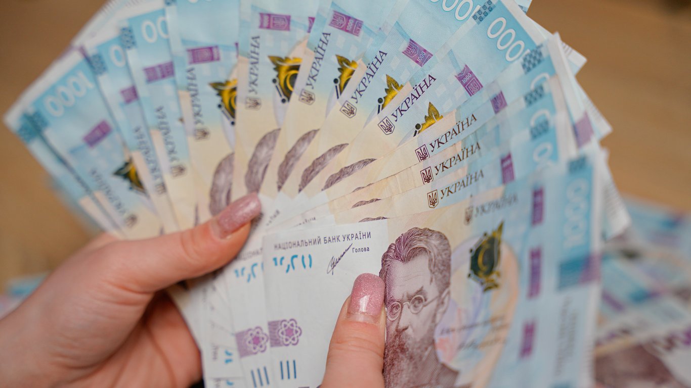 Monatlich 24.000 UAH - Wer aus der Ukraine so viel erhalten wird