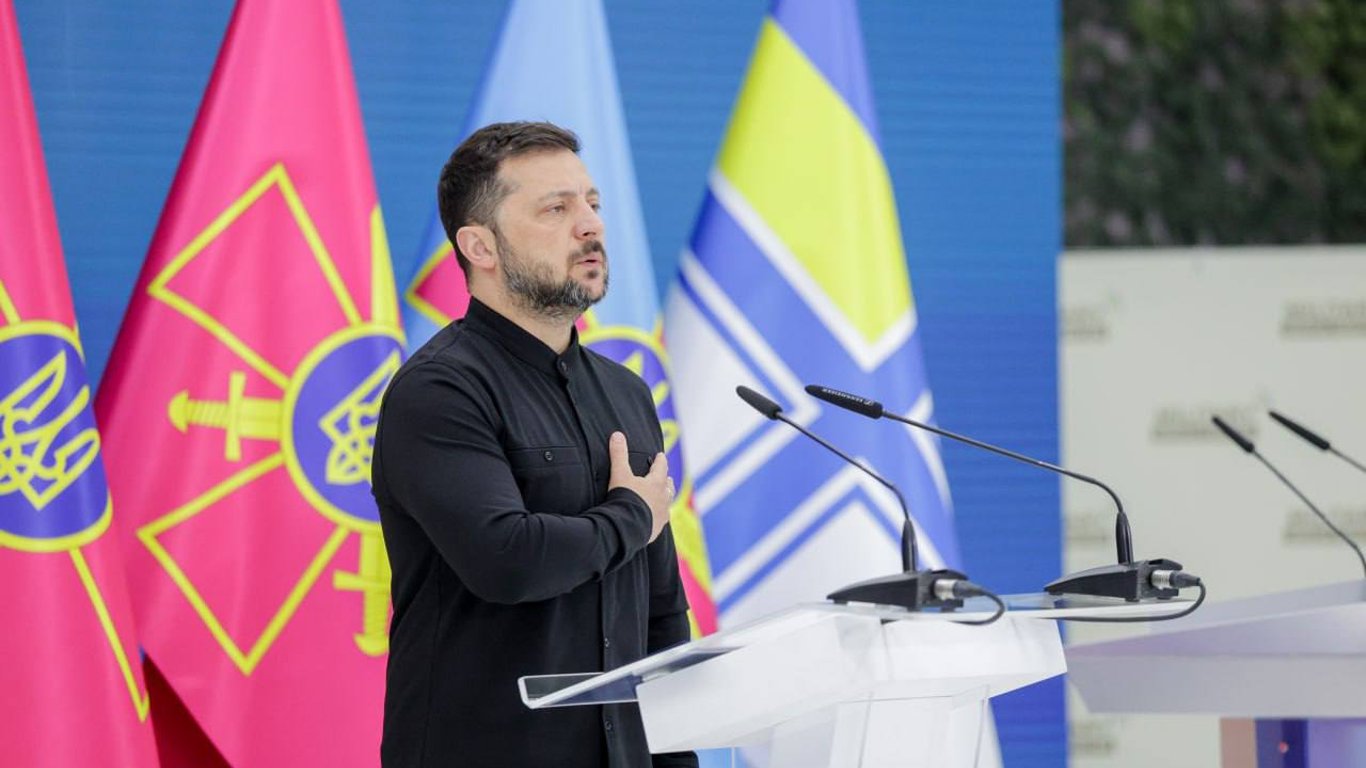 Зеленский озвучил амбициозные цели ОПК - что поручил президент