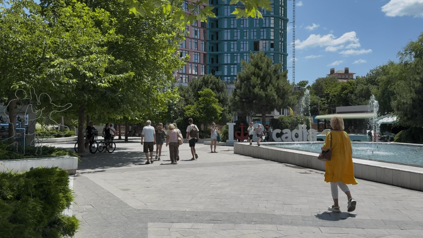 End to chaotic parking – new markings in Odessa's Arcadia