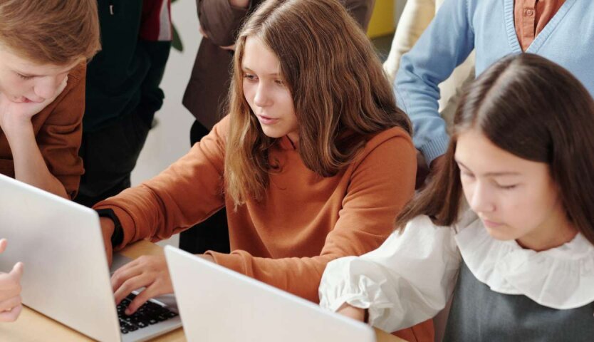 In der Ukraine startet ein neues System der profilbezogenen Bildung: Was Schülerinnen und Schüler erwarten können